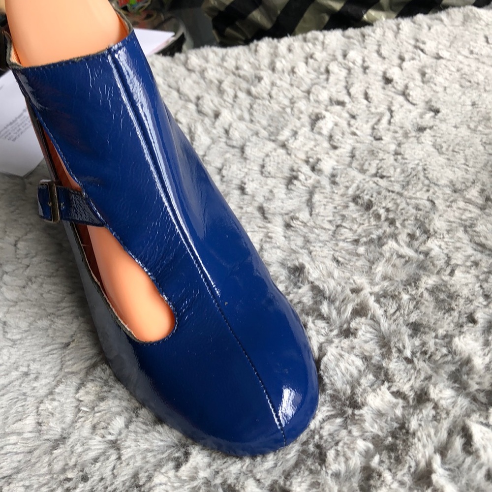 Blue wedge shoes